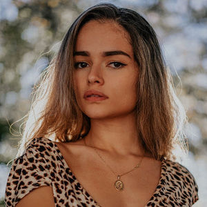 Meet your Posher, Andrea benítez